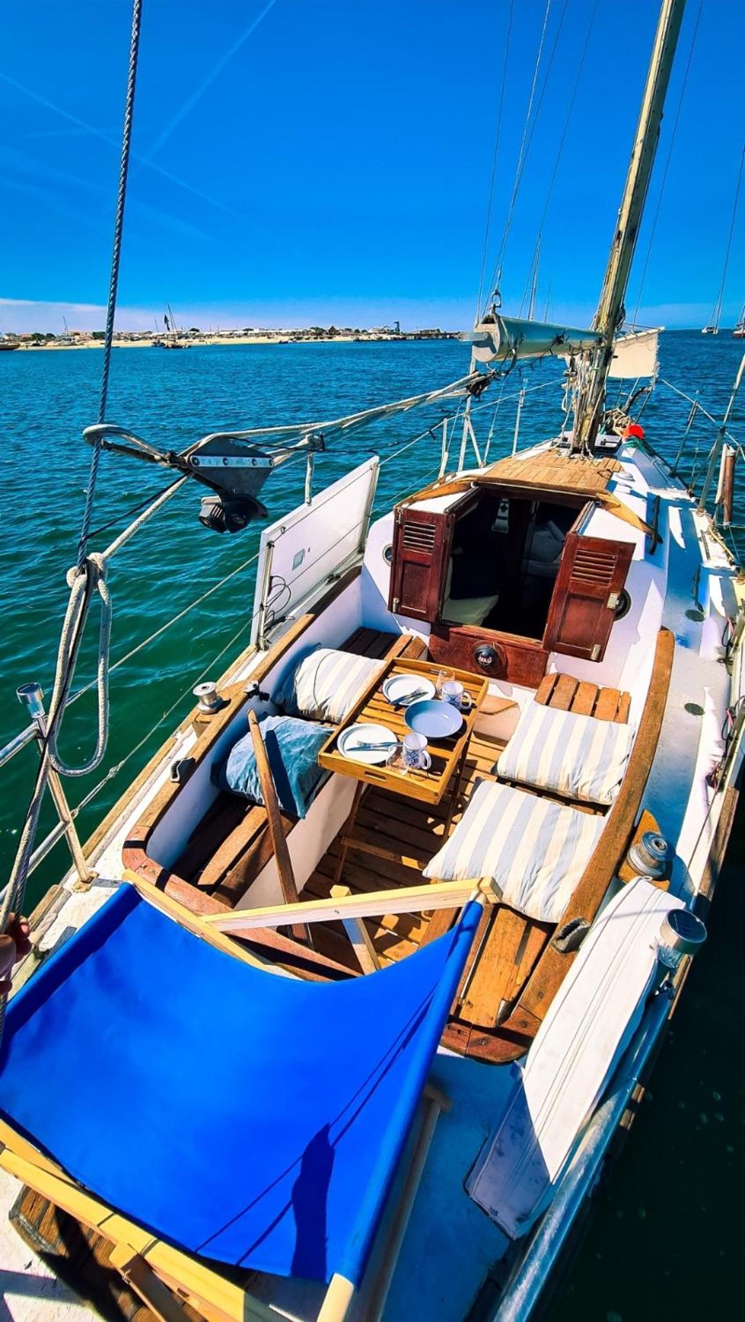ホテル Santiago- Boat House オリョン エクステリア 写真